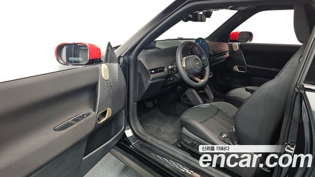 Mini Cooper Электрический (Electric) 4세대 JCW, 2025 10