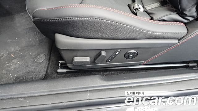 Mini Cooper Электрический (Electric) 4세대 JCW, 2025 16