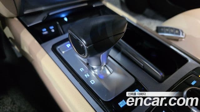 Genesis G80 Premium Luxury, 2018 9