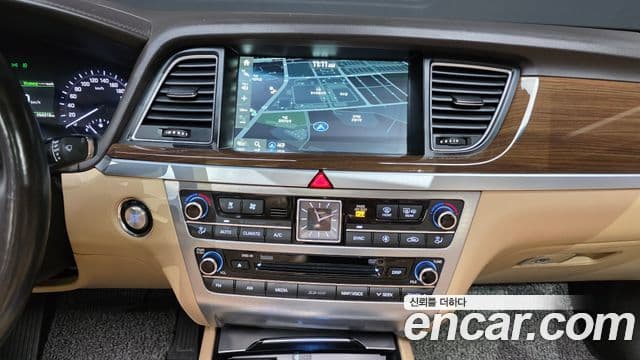 Genesis G80 Premium Luxury, 2018 15