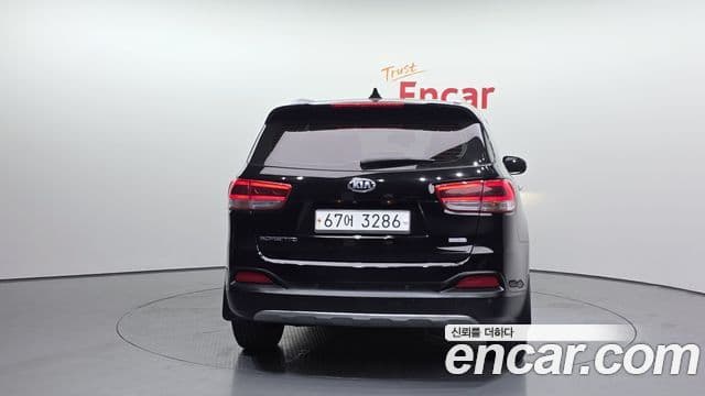 Kia All New Sorento Prestige, 2015 4