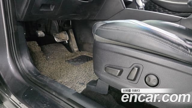 Hyundai Santa Fe TM Premium, 2019 18