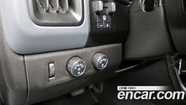 Chevrolet(GM대우) real New 콜로라도 3.6 Z71-X Midnight 4WD, 2022 15