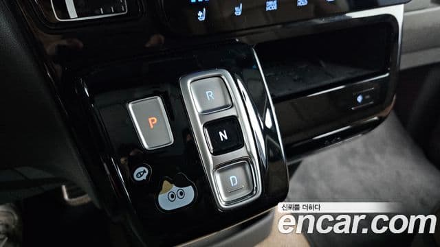 Hyundai Staria Inspiration, 2023 9