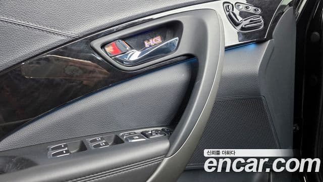 Hyundai Grandeur HG Modern, 2015 12