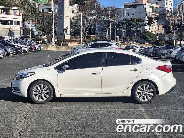Kia K3 Trendy, 2014 4