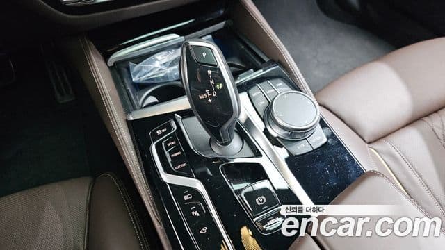 BMW 5시리즈 (G30) 530e M Sport, 2021 9