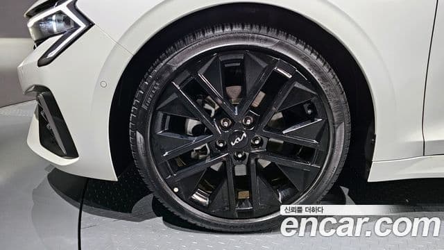 Kia The / новый New K5 3세대 Signature, 2024 все фото