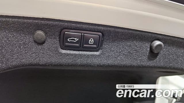 Kia The / новый New K5 3세대 Signature, 2024 20