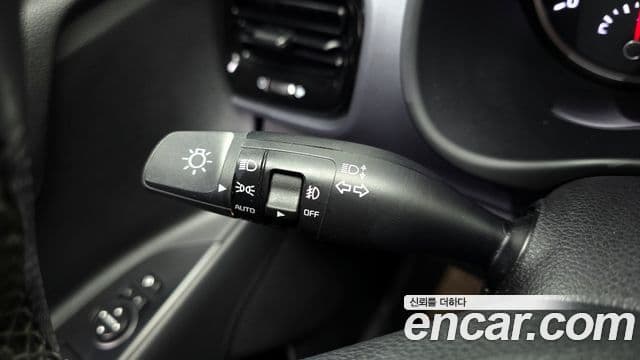 Kia Stonic Trendy, 2018 16