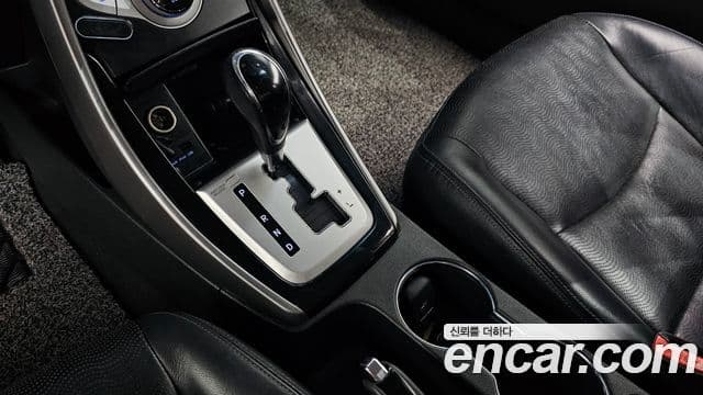 Hyundai Avante MD Premier, 2011 9