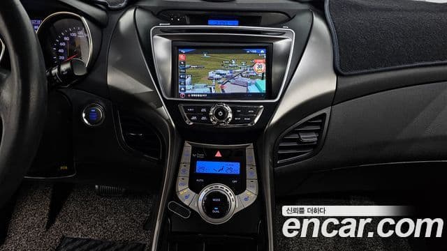 Hyundai Avante MD Premier, 2011 14