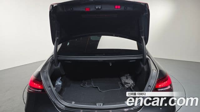 Mercedes-Benz E-класс W213 Avantgarde, 2021 20