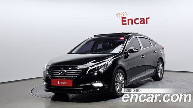 Hyundai LF Sonata Special, 2015 1