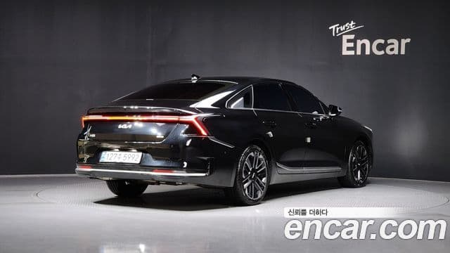 Kia The / новый New K8 гибрид Noblesse, 2025 2