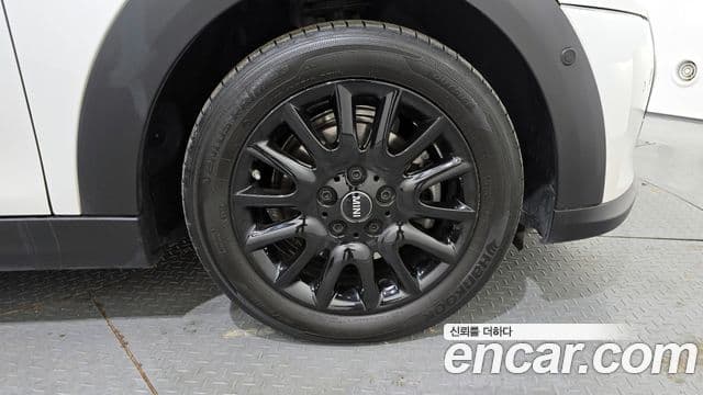 Mini Cooper 3세대, 2024 все фото