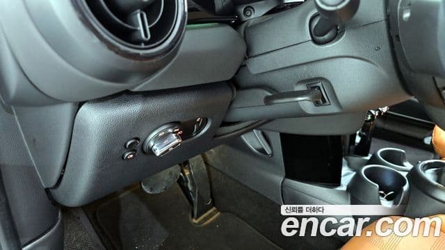 Mini Cooper 3세대, 2024 18