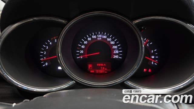 Kia Sorento R топовая версия, 2011 8