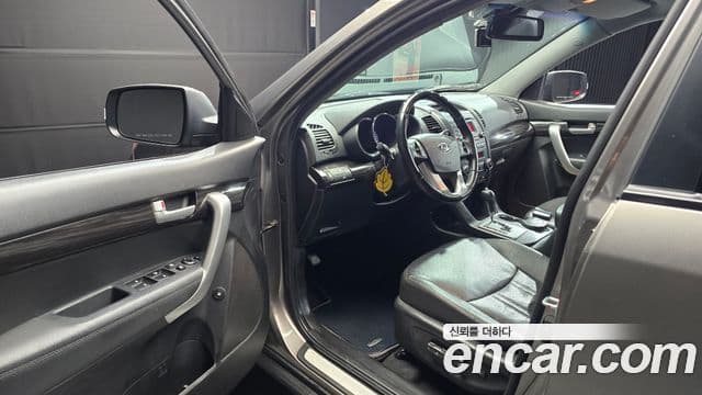 Kia Sorento R топовая версия, 2011 11