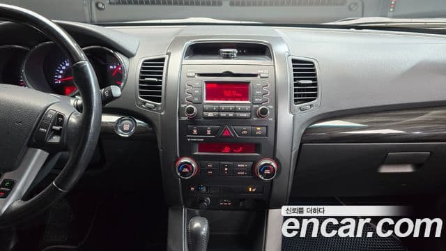 Kia Sorento R топовая версия, 2011 14