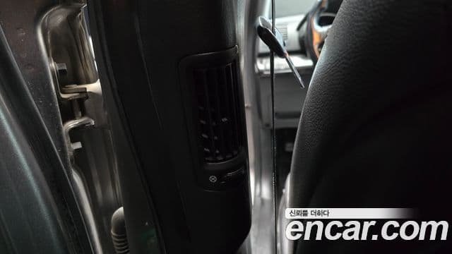 Kia Sorento R топовая версия, 2011 17