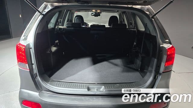 Kia Sorento R топовая версия, 2011 20