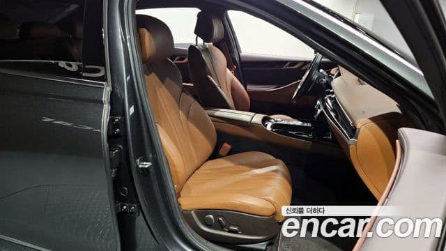 Genesis G80 (RG3) бензин 2.5 турбо AWD, 2021 10