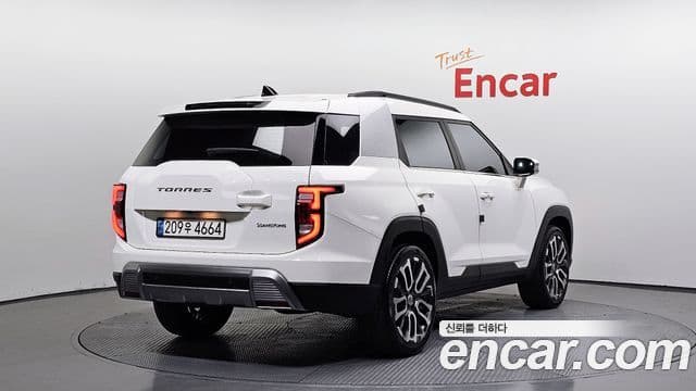 KG모빌리티(SsangYong) Torres T7, 2023 2