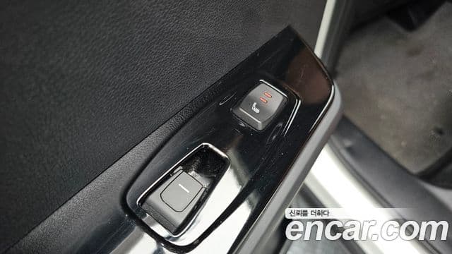 KG모빌리티(SsangYong) Torres T7, 2023 15