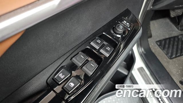 KG모빌리티(SsangYong) Torres T7, 2023 17