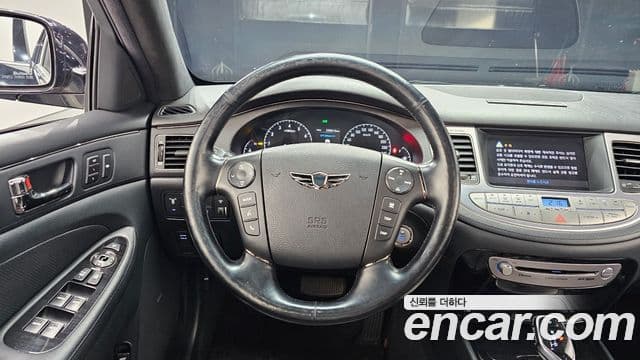 Hyundai Genesis Prada GP500, 2012 13