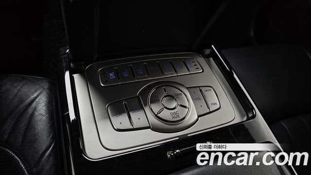 Hyundai Genesis Prada GP500, 2012 18