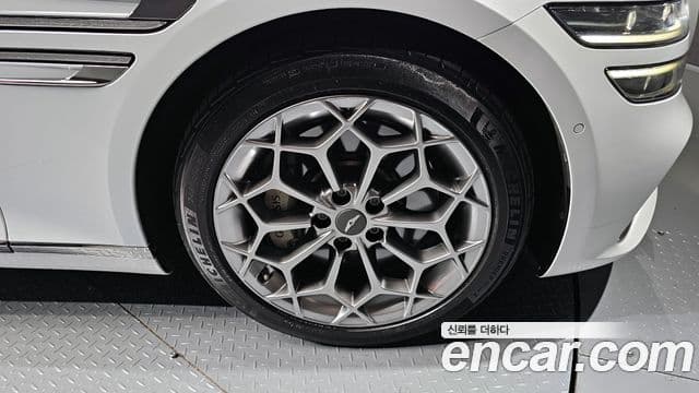 Genesis G80 (RG3) бензин 2.5 турбо AWD, 2022 все фото