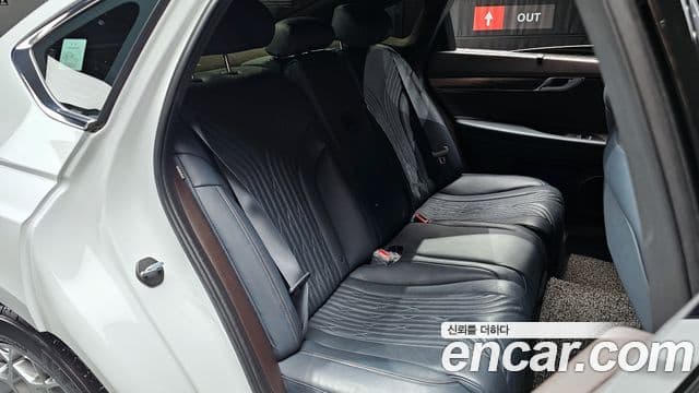 Genesis G80 (RG3) бензин 2.5 турбо AWD, 2022 12