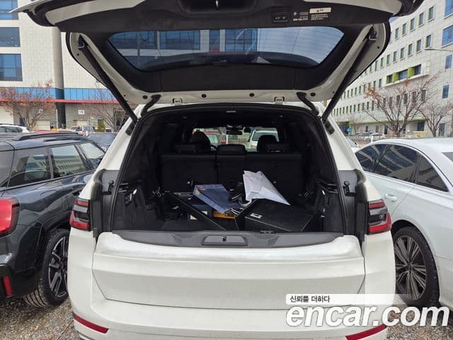 BMW X7 (G07) xDrive 40i Design Pure Excellence 7인승, 2025 6