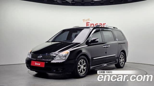 Kia Carnival R Premium, 2013 1