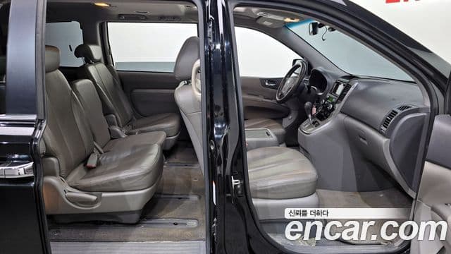 Kia Carnival R Premium, 2013 12