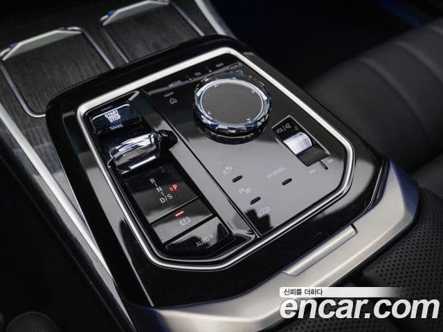 BMW 7시리즈 (G70) 740d xDrive M Sport, 2024 10