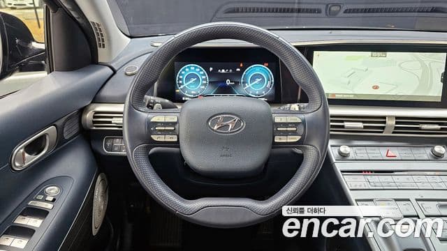 Hyundai NEXO Premium, 2023 13