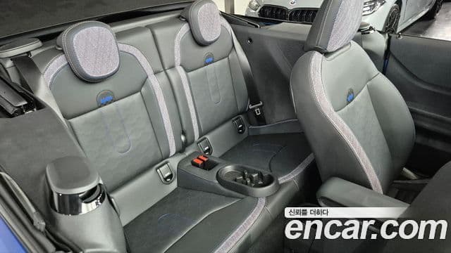 Mini Cooper C кабриолет 4세대 Classic, 2025 11