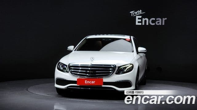 Mercedes-Benz E-класс W213 Exclusive, 2020 3