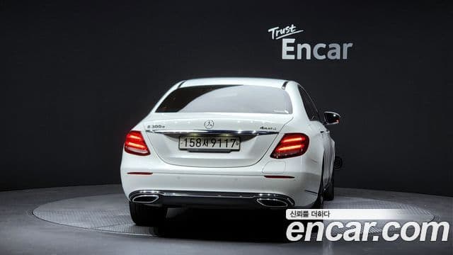 Mercedes-Benz E-класс W213 Exclusive, 2020 4