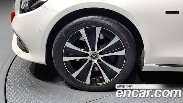 Mercedes-Benz E-класс W213 Exclusive, 2020 все фото