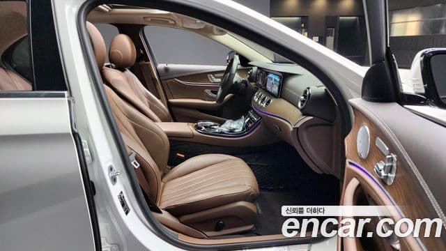 Mercedes-Benz E-класс W213 Exclusive, 2020 10