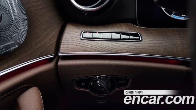 Mercedes-Benz E-класс W213 Exclusive, 2020 19