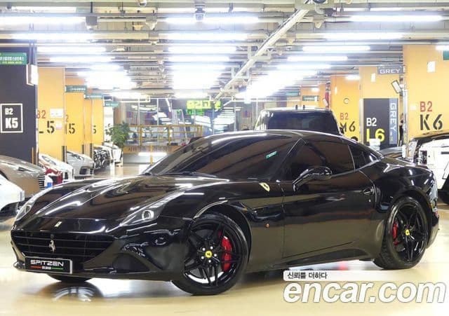 Ferrari 캘리포니아 T 3.9 V8, 2015 2