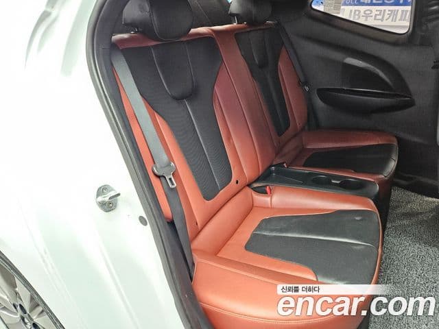 Hyundai Veloster (JS) Core, 2020 10