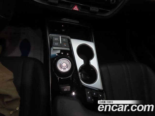 Kia K8 гибрид Noblesse, 2023 10