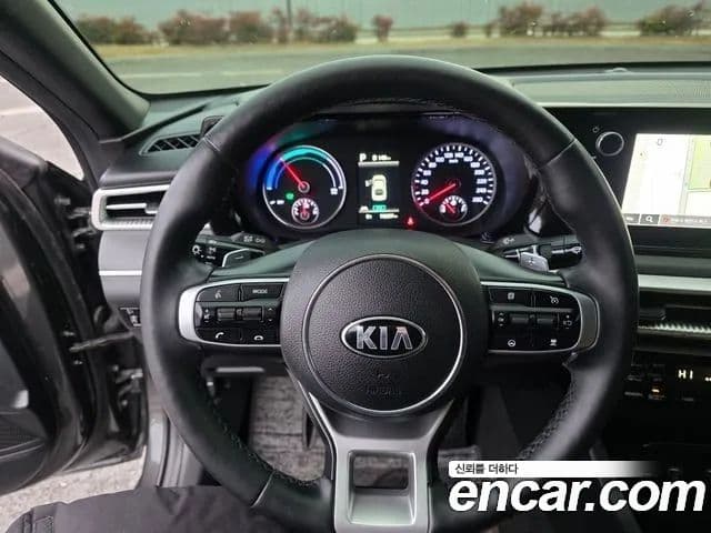 Kia K5 гибрид 3세대 Prestige, 2021 7