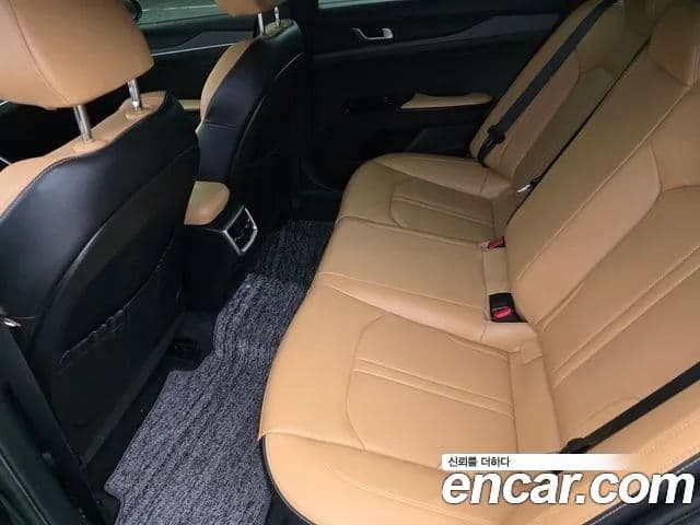 Kia K5 гибрид 3세대 Prestige, 2021 10